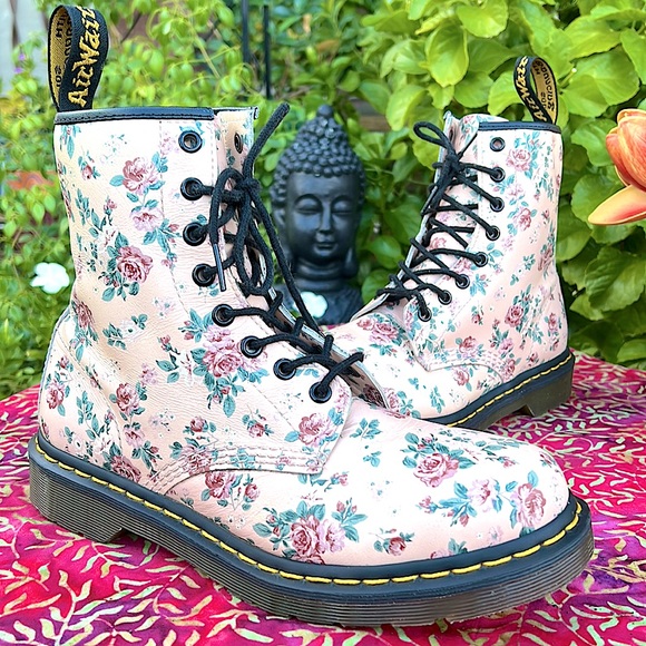 Martens Peachy Pink Rose Floral 1460 Boots